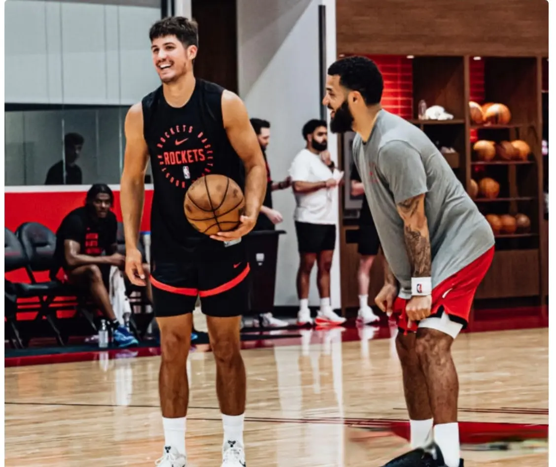 掌控比赛节, 有限机会中, 他拥有成为 掌控比赛节, 有限机会中, 他拥有成为