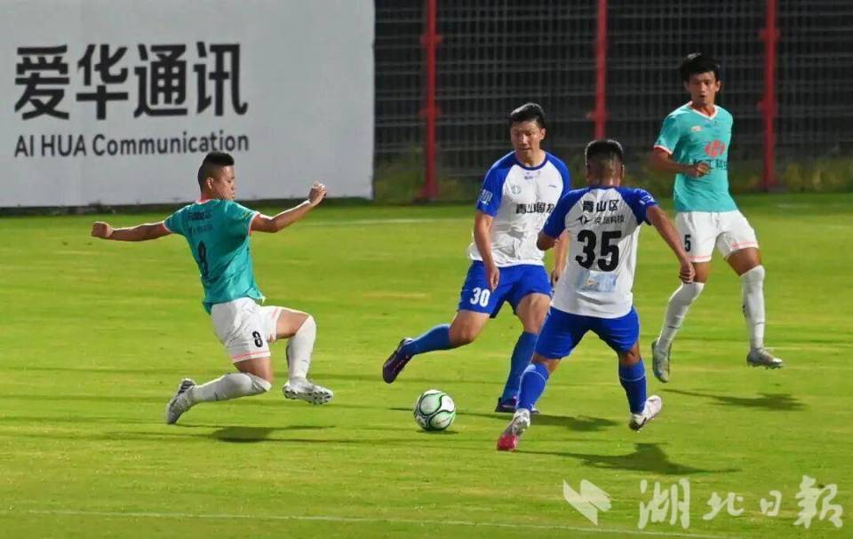 我们进行了, 记者张真真