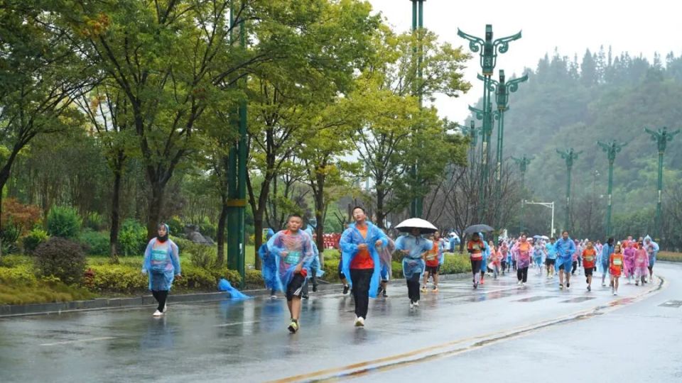 https, 战赛暨户外, 华群众性体